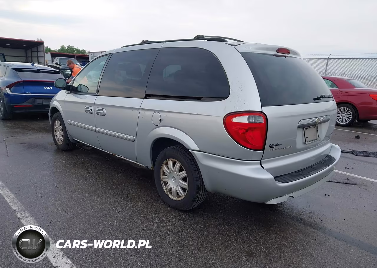 2007 Chrysler Town & Country Touring VIN:2A4GP54L97R304286 - 3