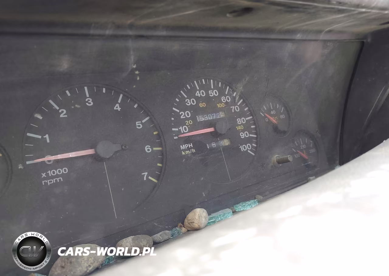 1993 Jeep Grand Cherokee Laredo VIN:1J4GZ58SXPC119846 - 7