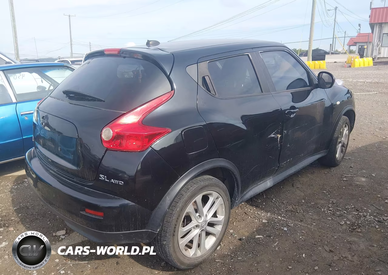 2011 Nissan Juke Sl VIN:JN8AF5MV8BT023473 - 4