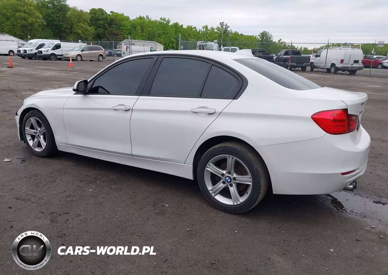 2013 BMW 328I xDrive VIN:WBA3B5C58DF591268 - 3
