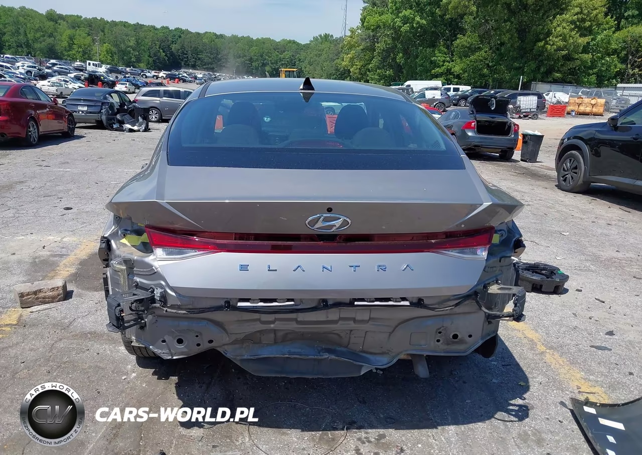 2023 Hyundai Elantra Sel VIN:KMHLM4AG1PU395471 - 17