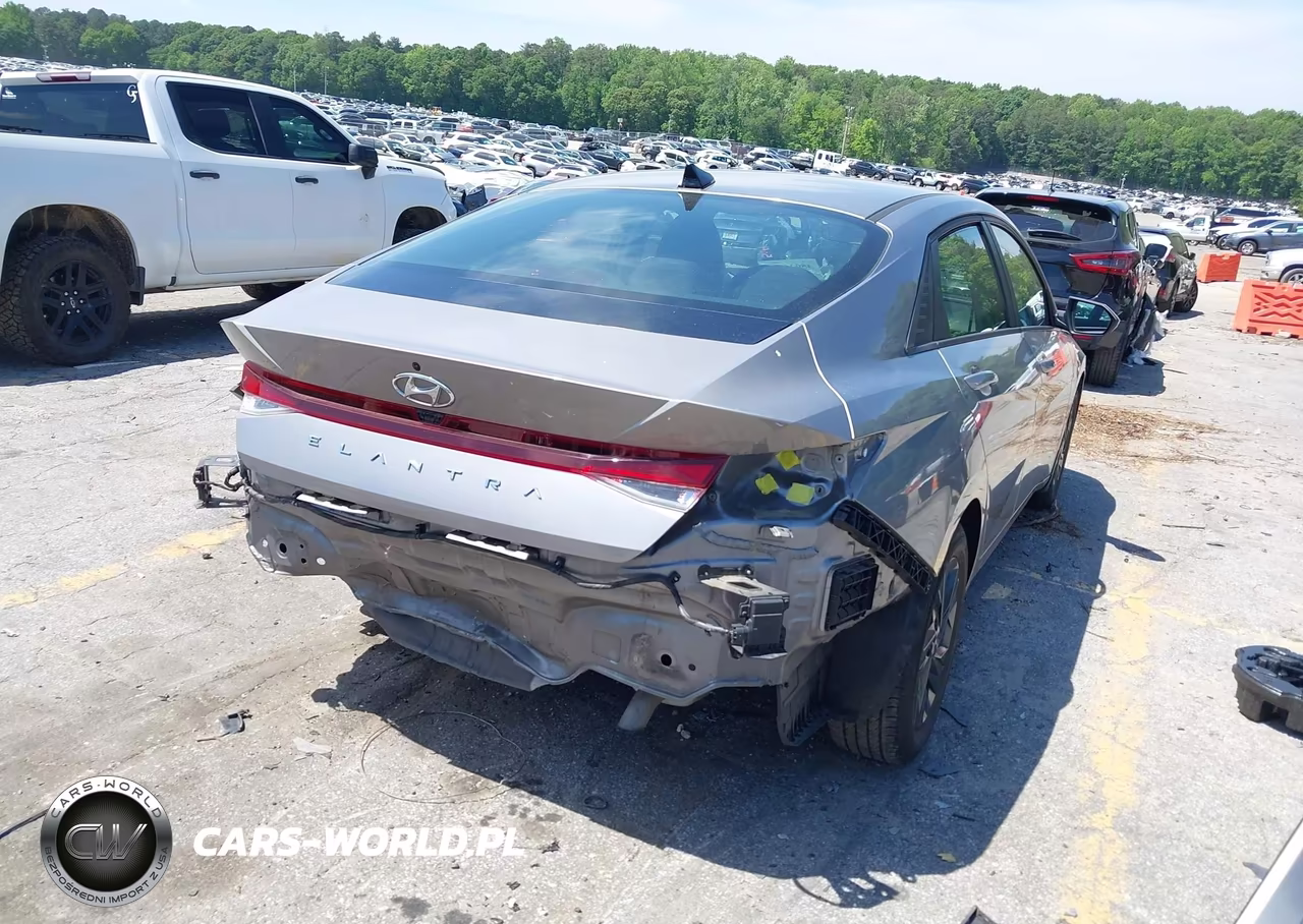 2023 Hyundai Elantra Sel VIN:KMHLM4AG1PU395471 - 18