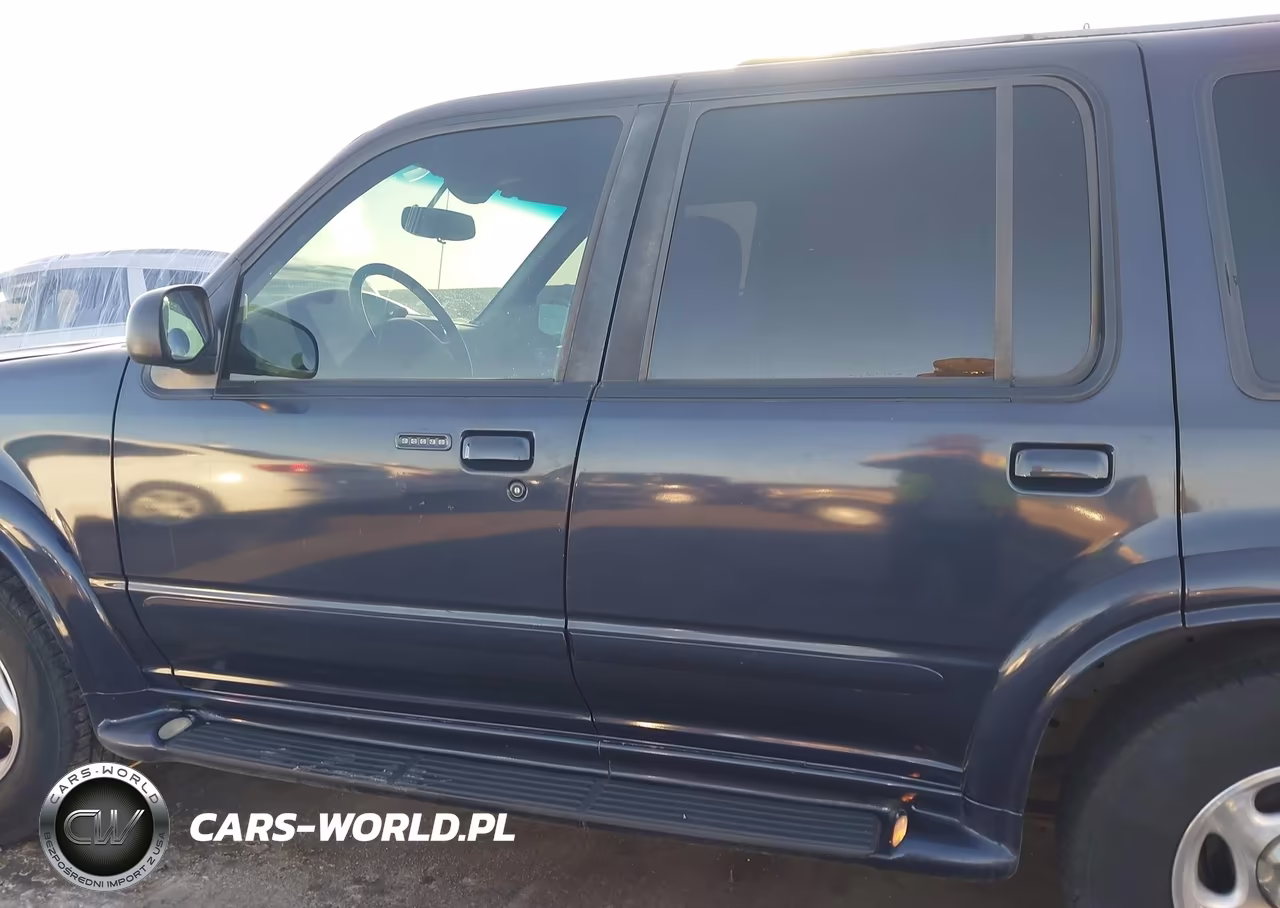1999 Ford Explorer Eddie Bauer-Limited-Xlt VIN:1FMZU34E9XZA02530 - 14