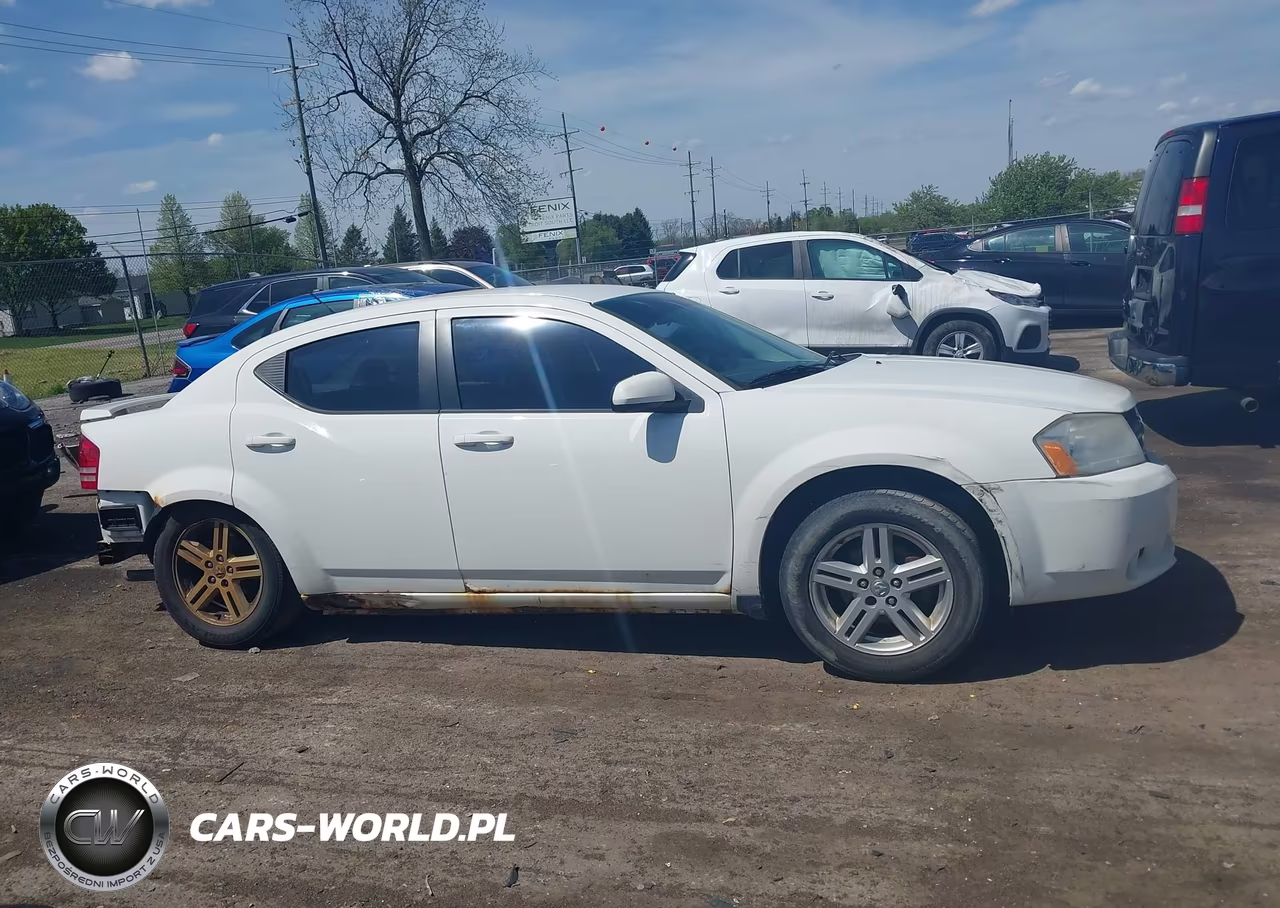 2010 Dodge Avenger R-T VIN:1B3CC5FB0AN163800 - 13