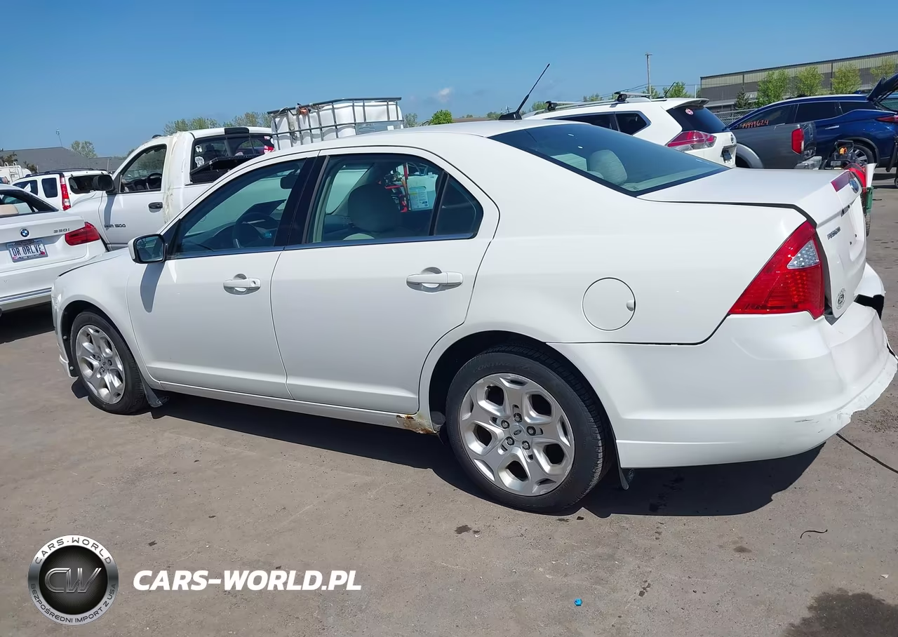 2011 Ford Fusion Se VIN:3FAHP0HA6BR246524 - 14