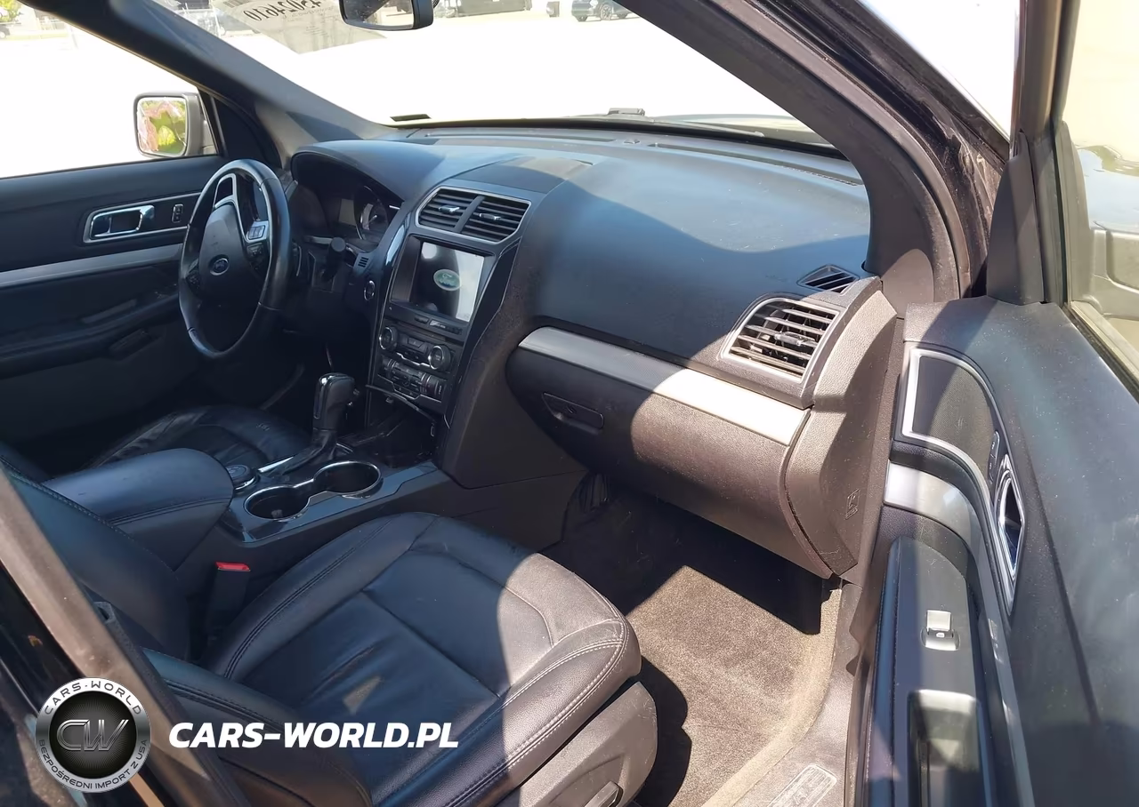 2017 Ford Explorer Xlt VIN:1FM5K8DHXHGC19285 - 5