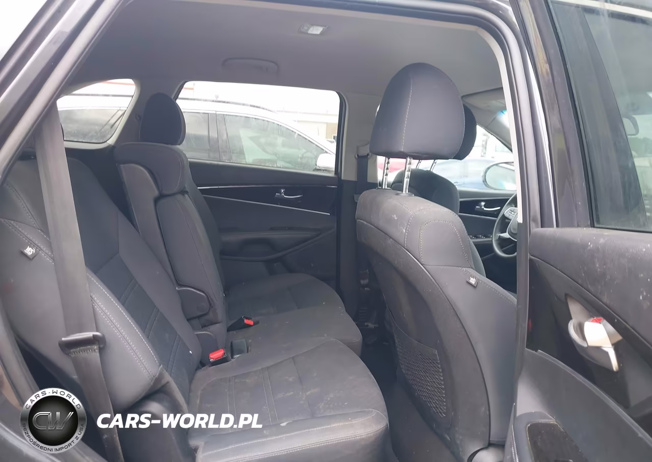 2019 Kia Sorento 2.4L Lx VIN:5XYPG4A36KG520890 - 8