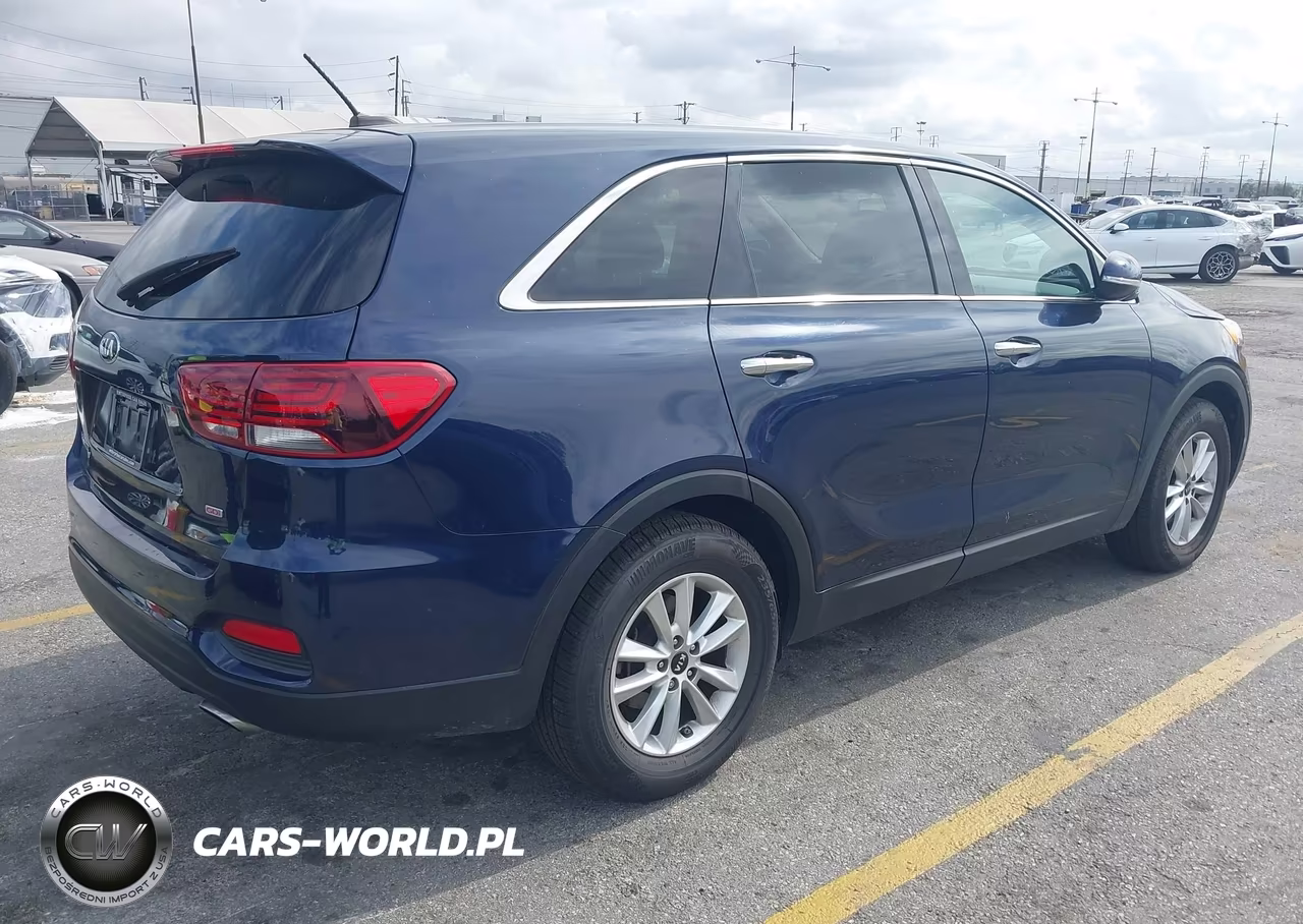 2019 Kia Sorento 2.4L Lx VIN:5XYPG4A34KG541818 - 4