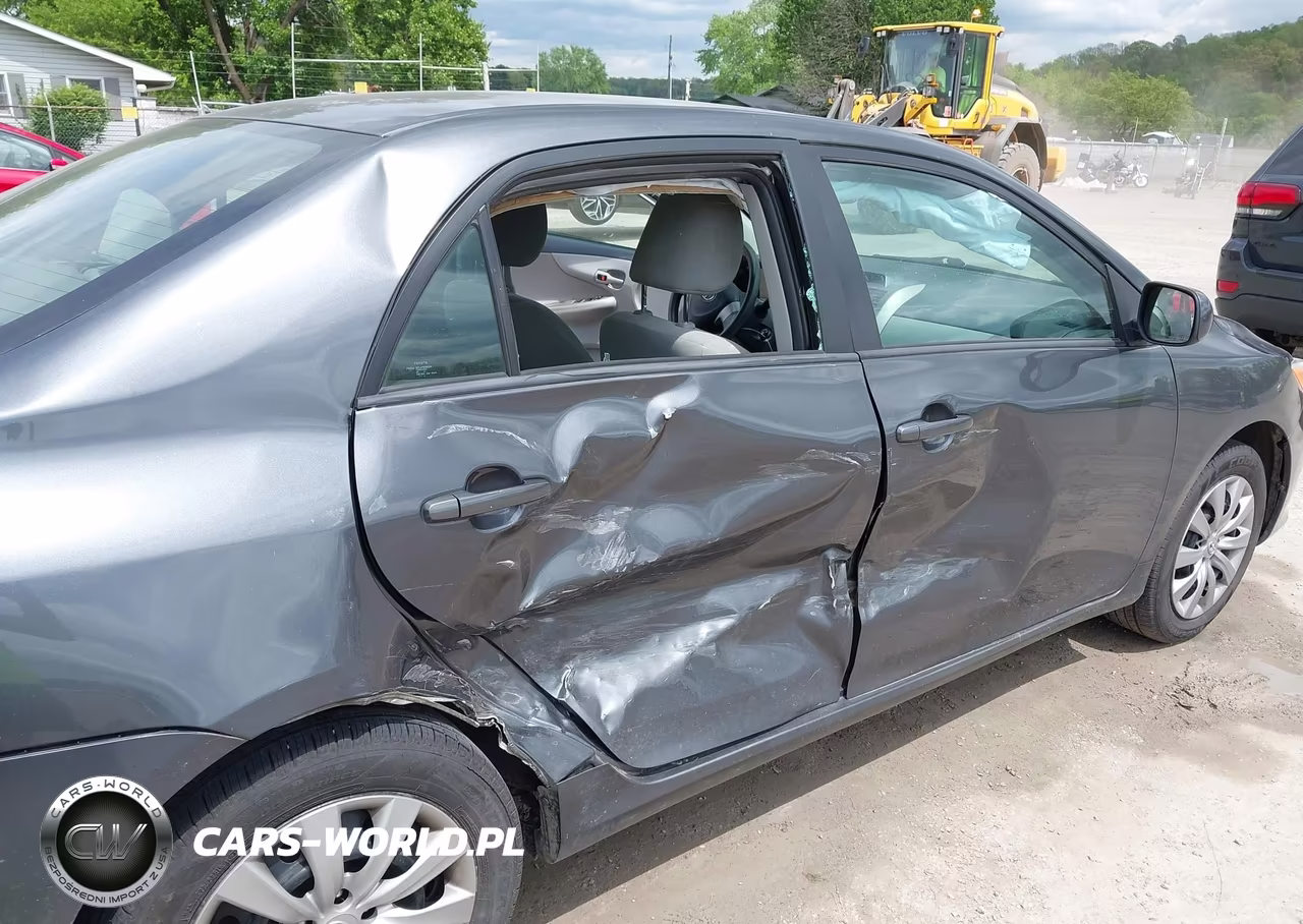 2012 Toyota Corolla Le VIN:2T1BU4EE0CC879955 - 17