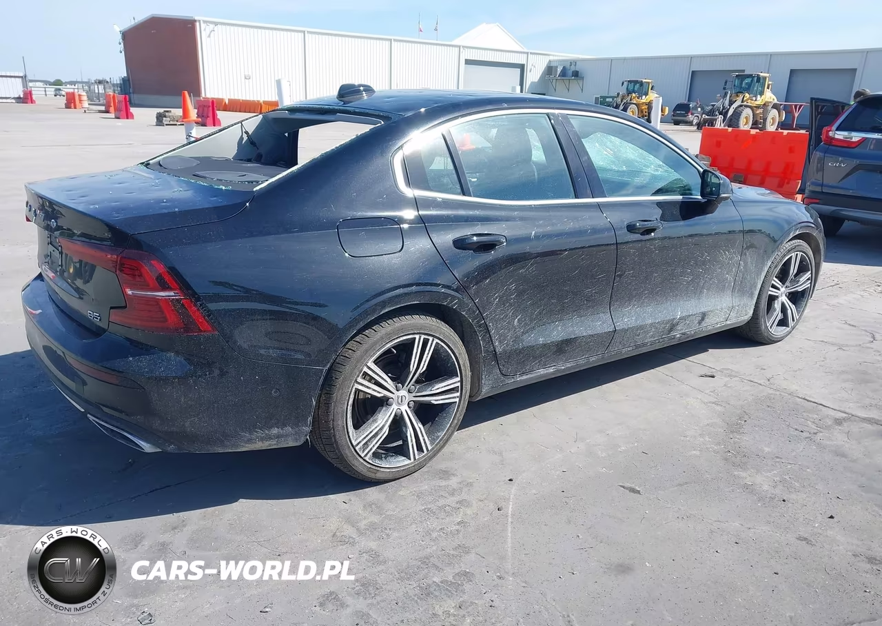 2022 Volvo S60 B5 Inscription VIN:7JRL12TLXNG177537 - 4