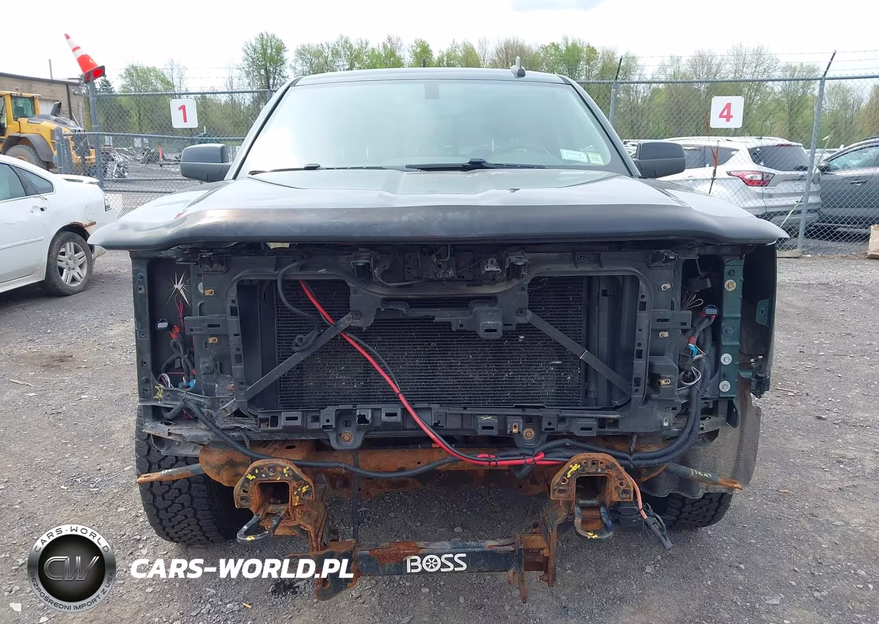 2015 Chevrolet Silverado 1500 1Lt VIN:3GCUKREC9FG210653 - 13