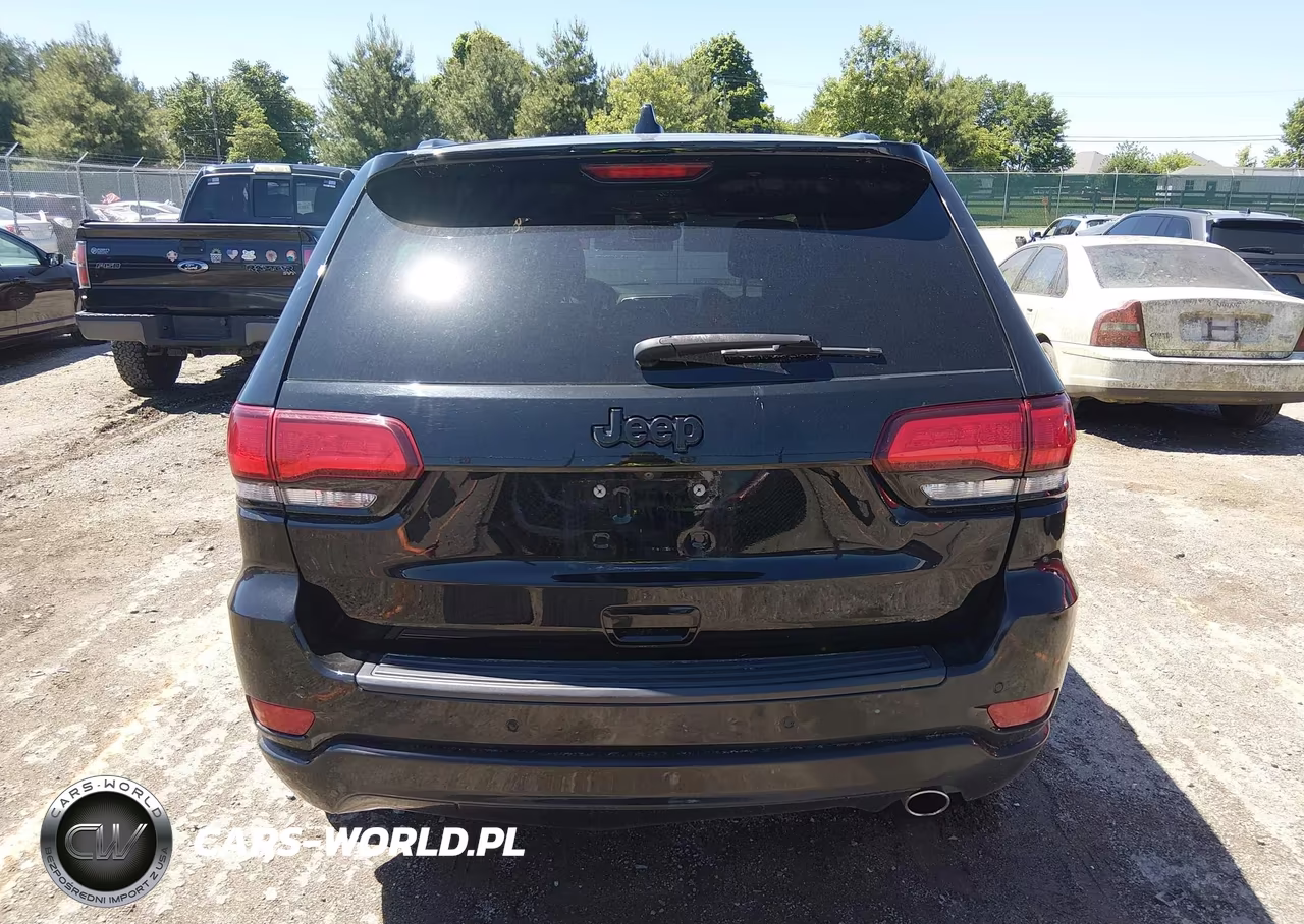 2018 Jeep Grand Cherokee Altitude 4X2 VIN:1C4RJEAG7JC485198 - 17