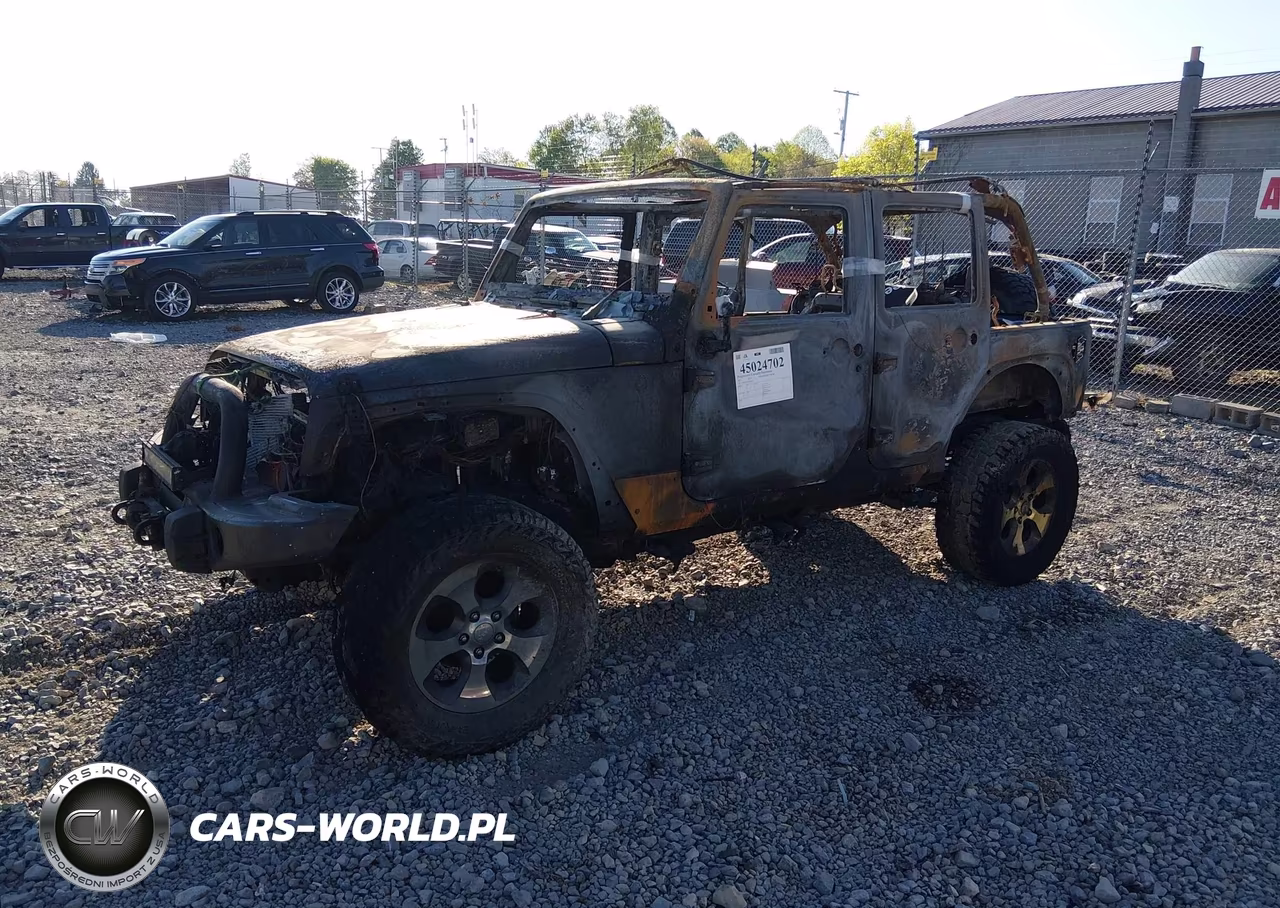 2017 Jeep Wrangler Unlimited Sahara 4X4 VIN:1C4HJWEG5HL546912 - 2