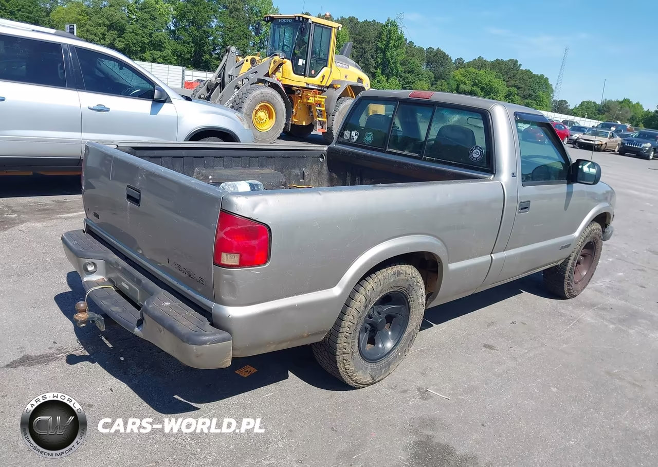 1999 Chevrolet S-10 Ls VIN:1GCCS1447XK137333 - 4