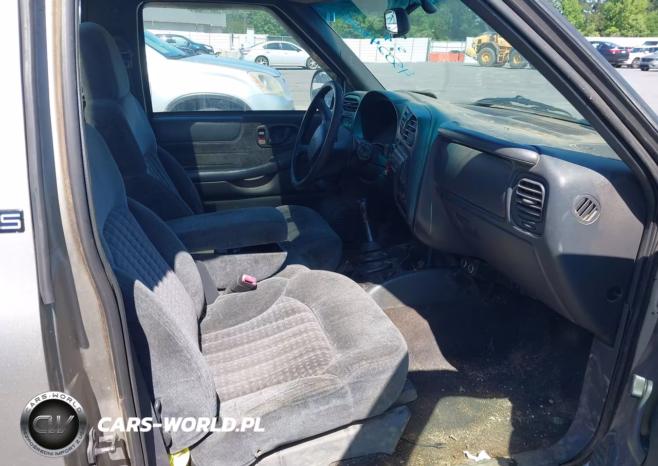 1999 Chevrolet S-10 Ls VIN:1GCCS1447XK137333 - 5