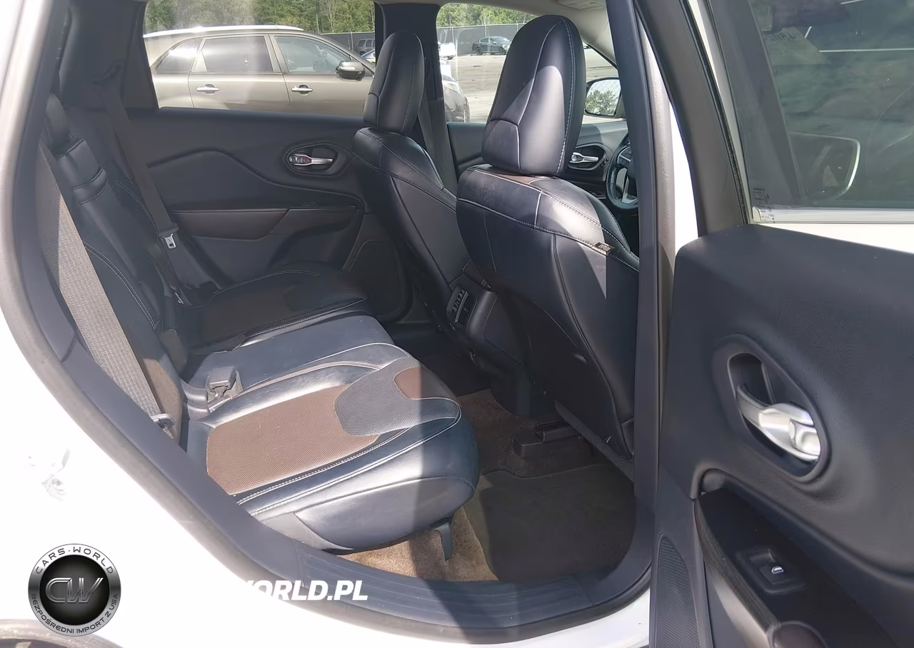 2015 Jeep Cherokee Limited VIN:1C4PJLDS7FW539116 - 8