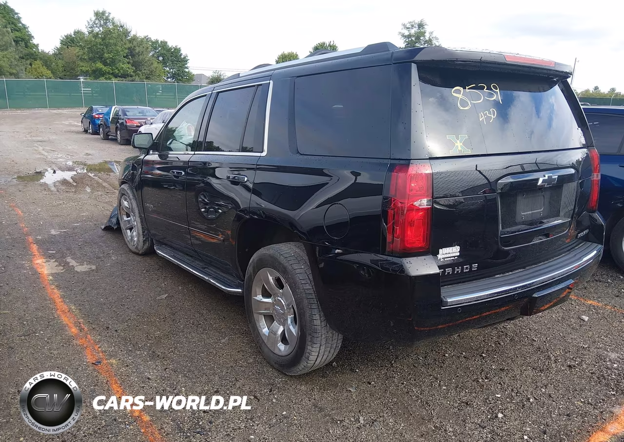 2019 Chevrolet Tahoe Premier VIN:1GNSKCKC8KR298539 - 3