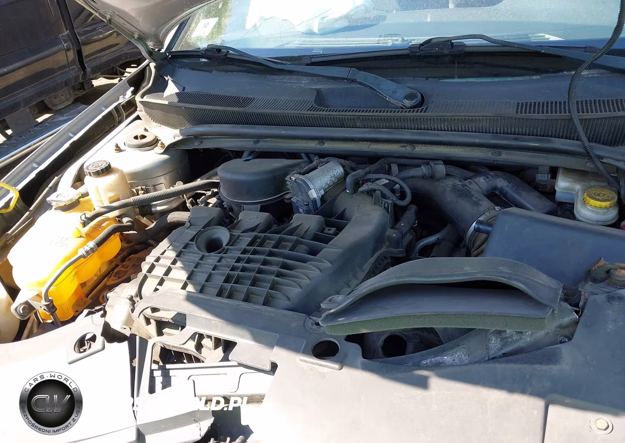 2014 Chrysler 200 Touring VIN:1C3CCBBGXEN119652 - 10