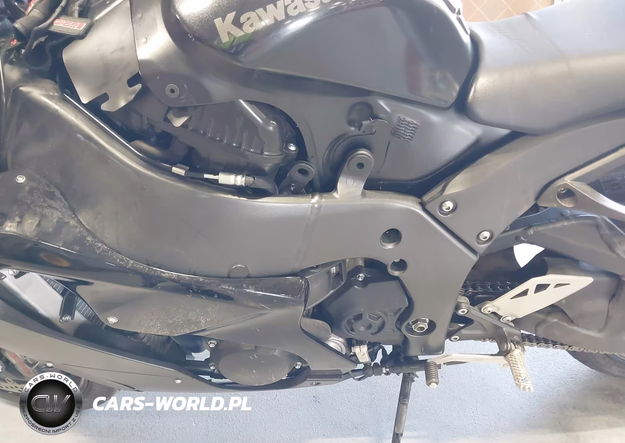2025 Kawasaki Zx1002 L VIN:JKBZXVL17SA019653 - 9