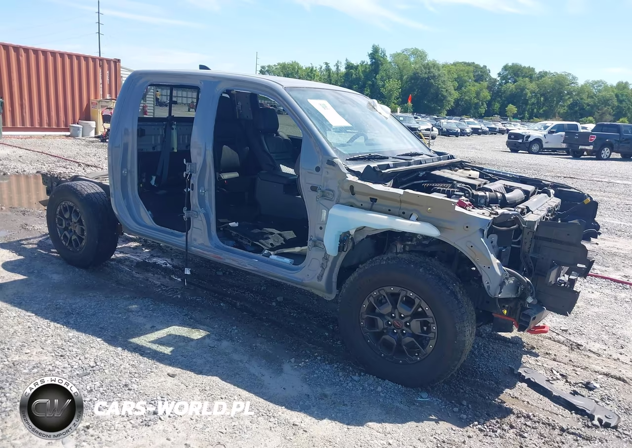 2022 Nissan Frontier Pro-4X 4X4