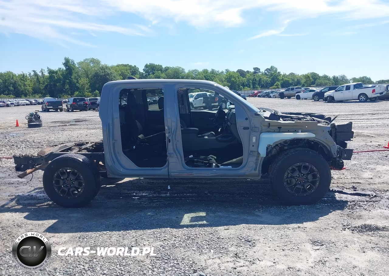 2022 Nissan Frontier Pro-4X 4X4 VIN:1N6ED1EKXNN696075 - 14
