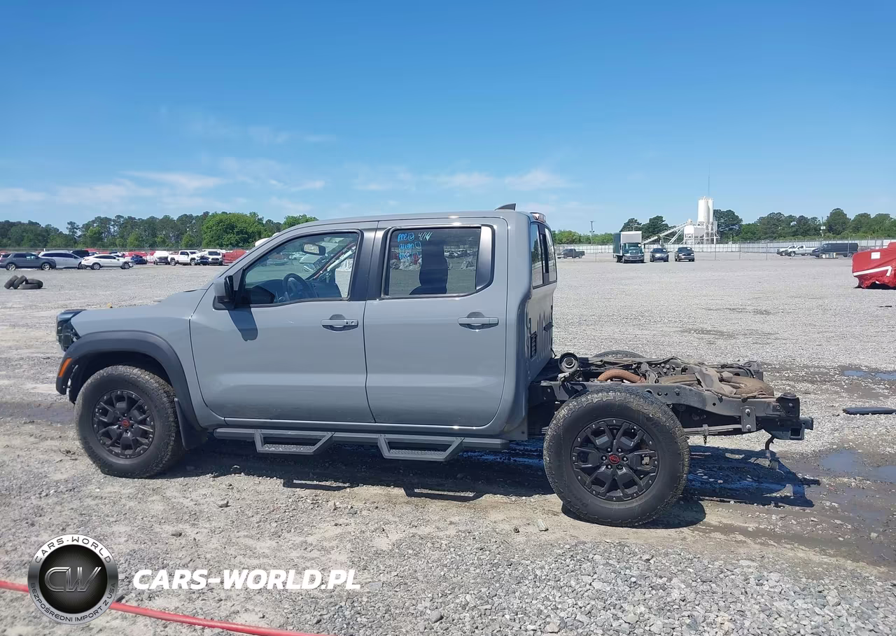 2022 Nissan Frontier Pro-4X 4X4 VIN:1N6ED1EKXNN696075 - 15
