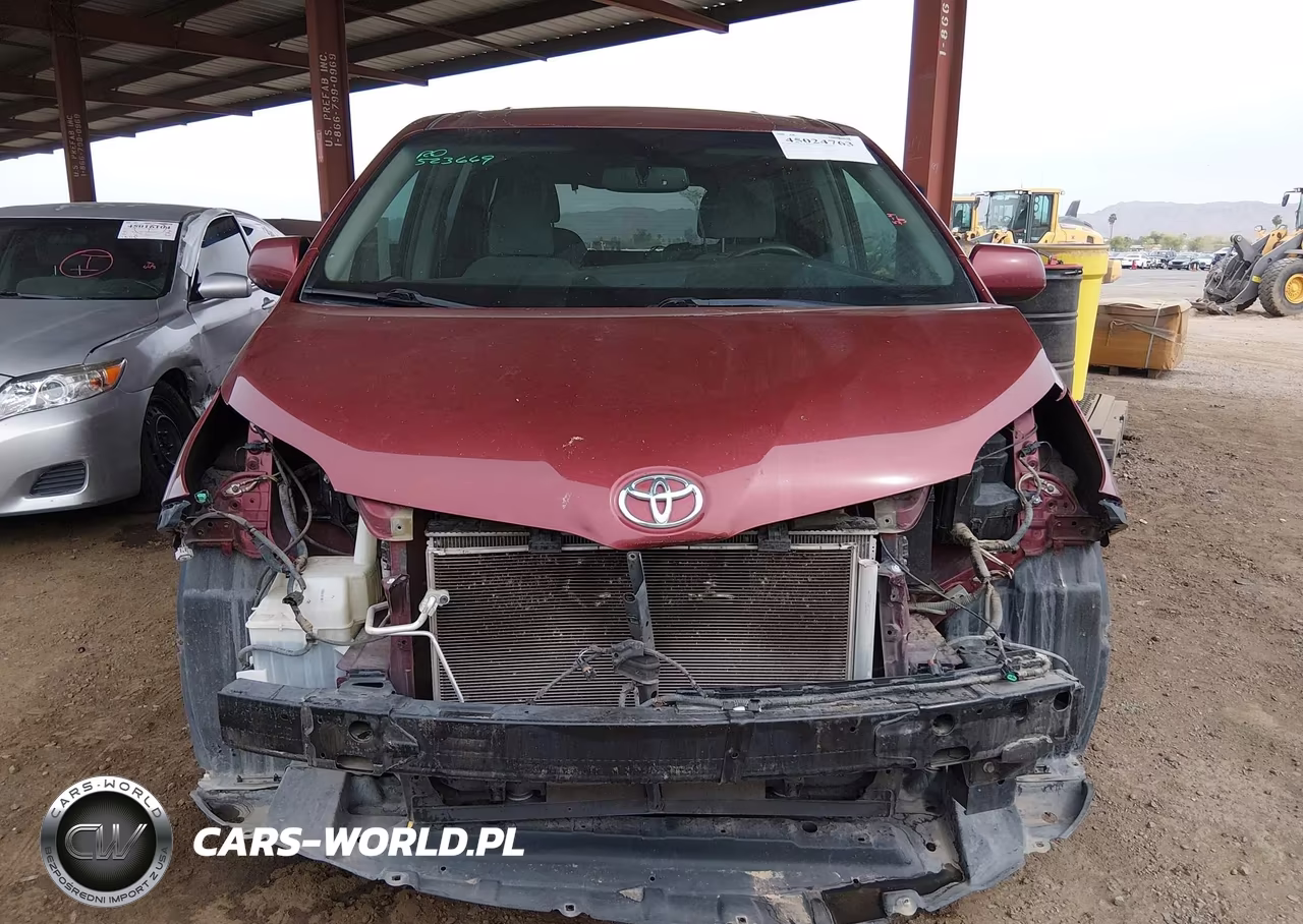 2016 Toyota Sienna Le 8 Passenger VIN:5TDKK3DC1GS709083 - 13