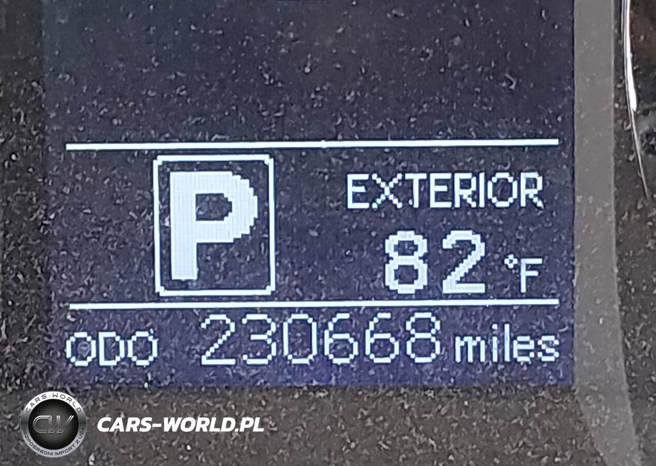 2016 Toyota Sienna Le 8 Passenger VIN:5TDKK3DC1GS709083 - 16