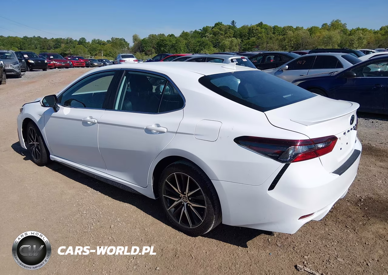 2024 Toyota Camry Se VIN:4T1G11AK3RU857061 - 3