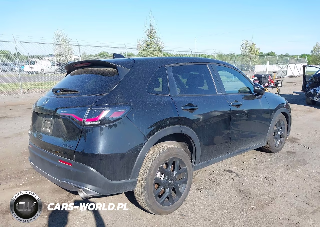 2025 Honda Hr-V Awd Sport VIN:3CZRZ2H55SM749296 - 4