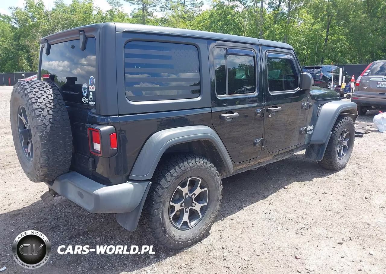 2018 Jeep Wrangler Unlimited Sport 4X4 VIN:1C4HJXDNXJW239083 - 4