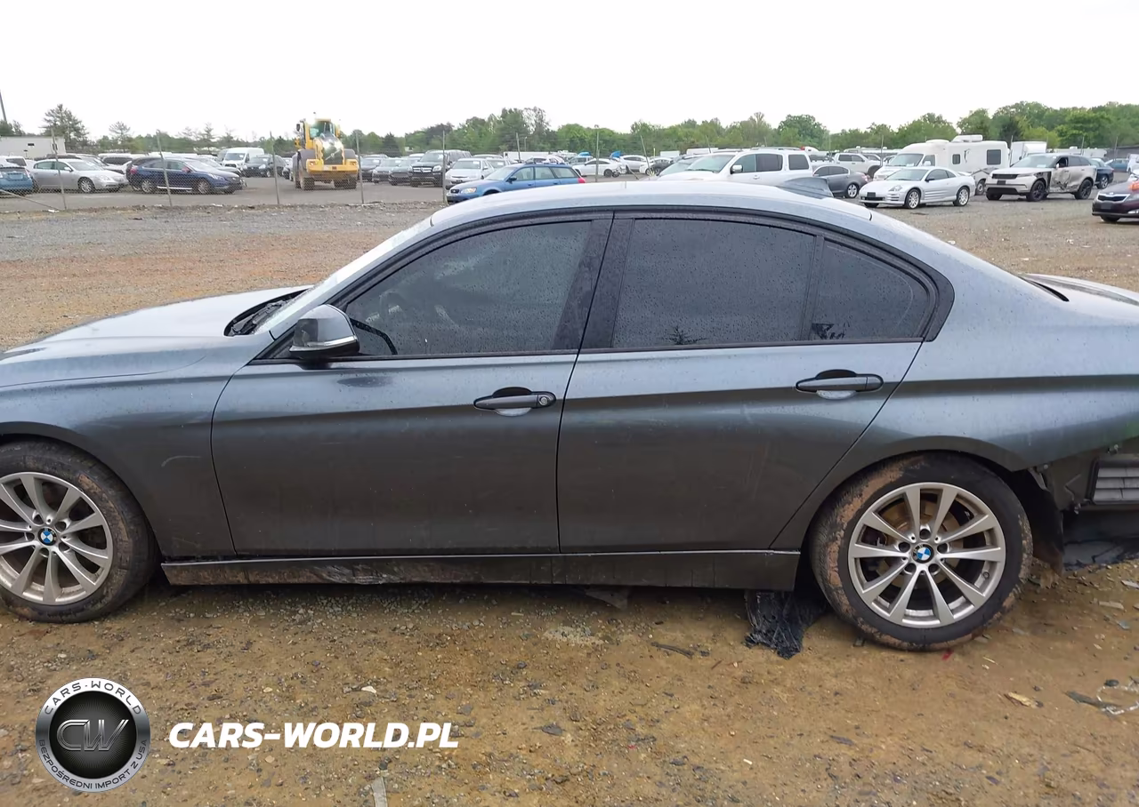2017 BMW 320I xDrive VIN:WBA8E5G3XHNU43222 - 14