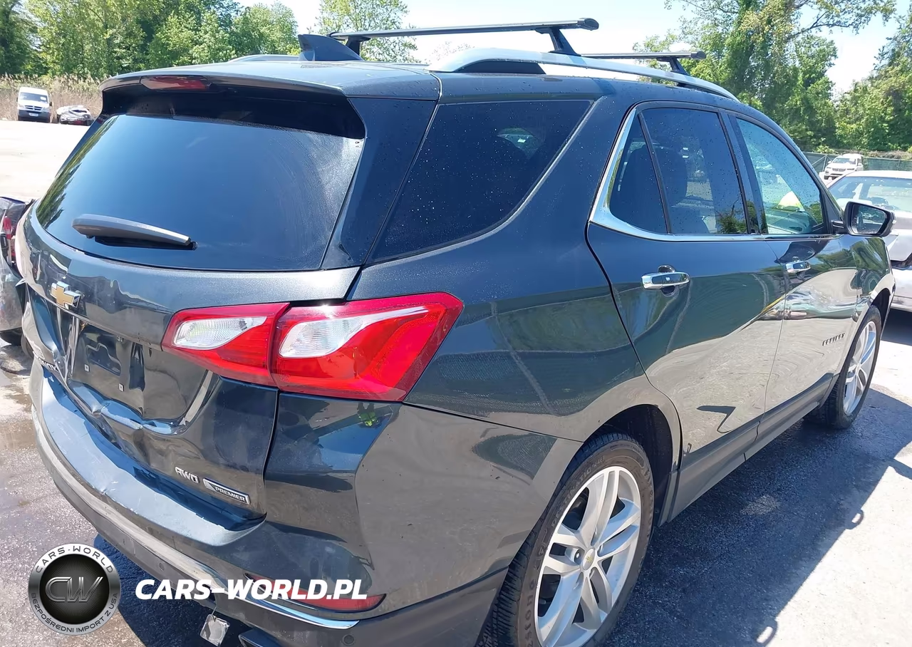 2018 Chevrolet Equinox Premier VIN:2GNAXWEX3J6260756 - 18