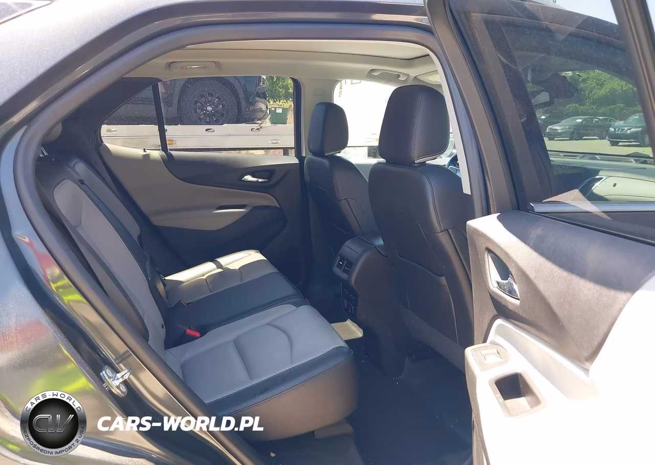 2018 Chevrolet Equinox Premier VIN:2GNAXWEX3J6260756 - 8