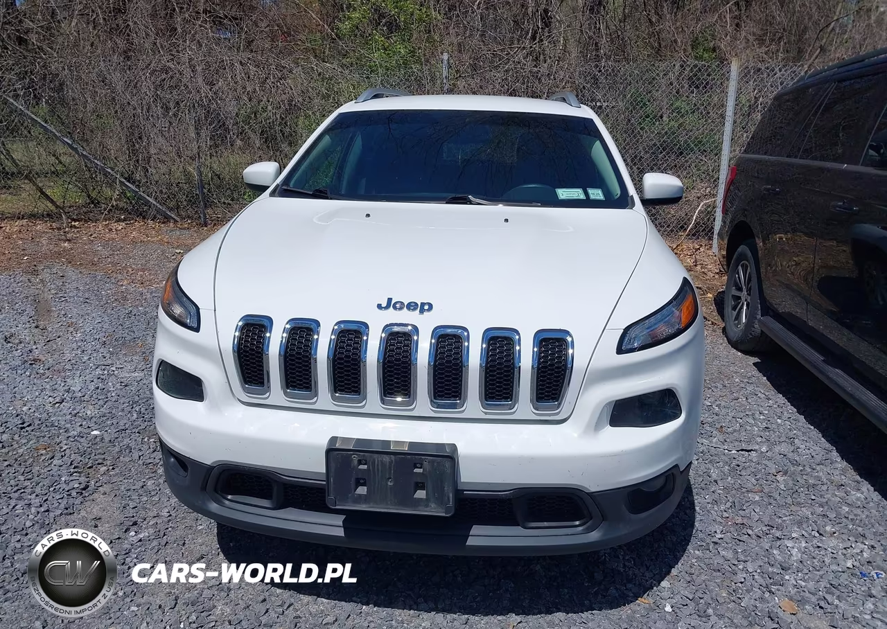 2018 Jeep Cherokee Latitude 4X4 VIN:1C4PJMCB0JD531872 - 12