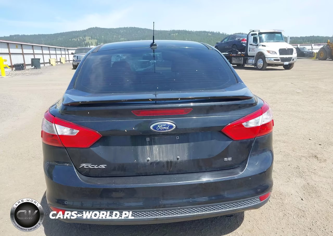 2014 Ford Focus Se VIN:1FADP3F2XEL132640 - 16