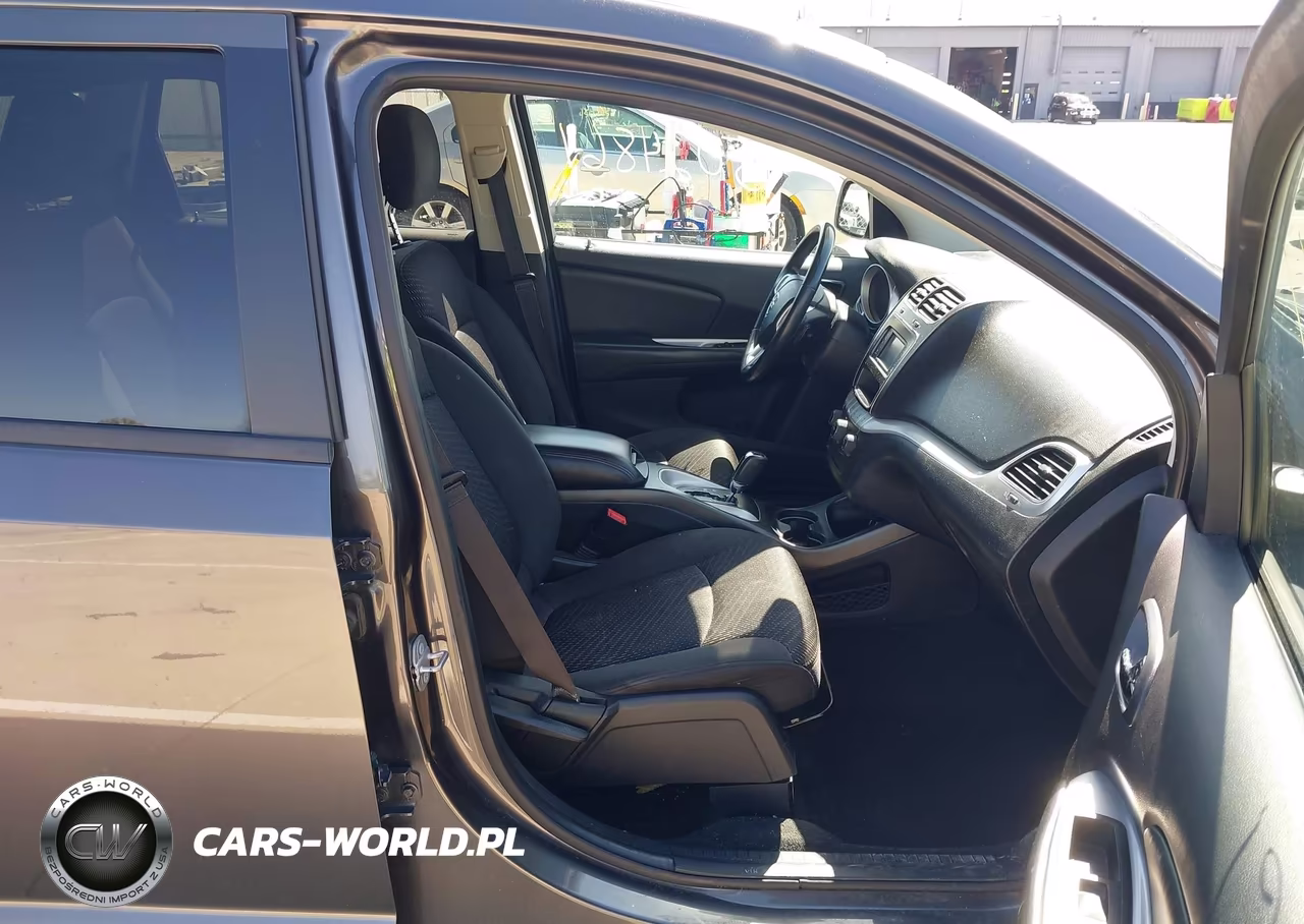2017 Dodge Journey Se VIN:3C4PDCAB4HT705841 - 5