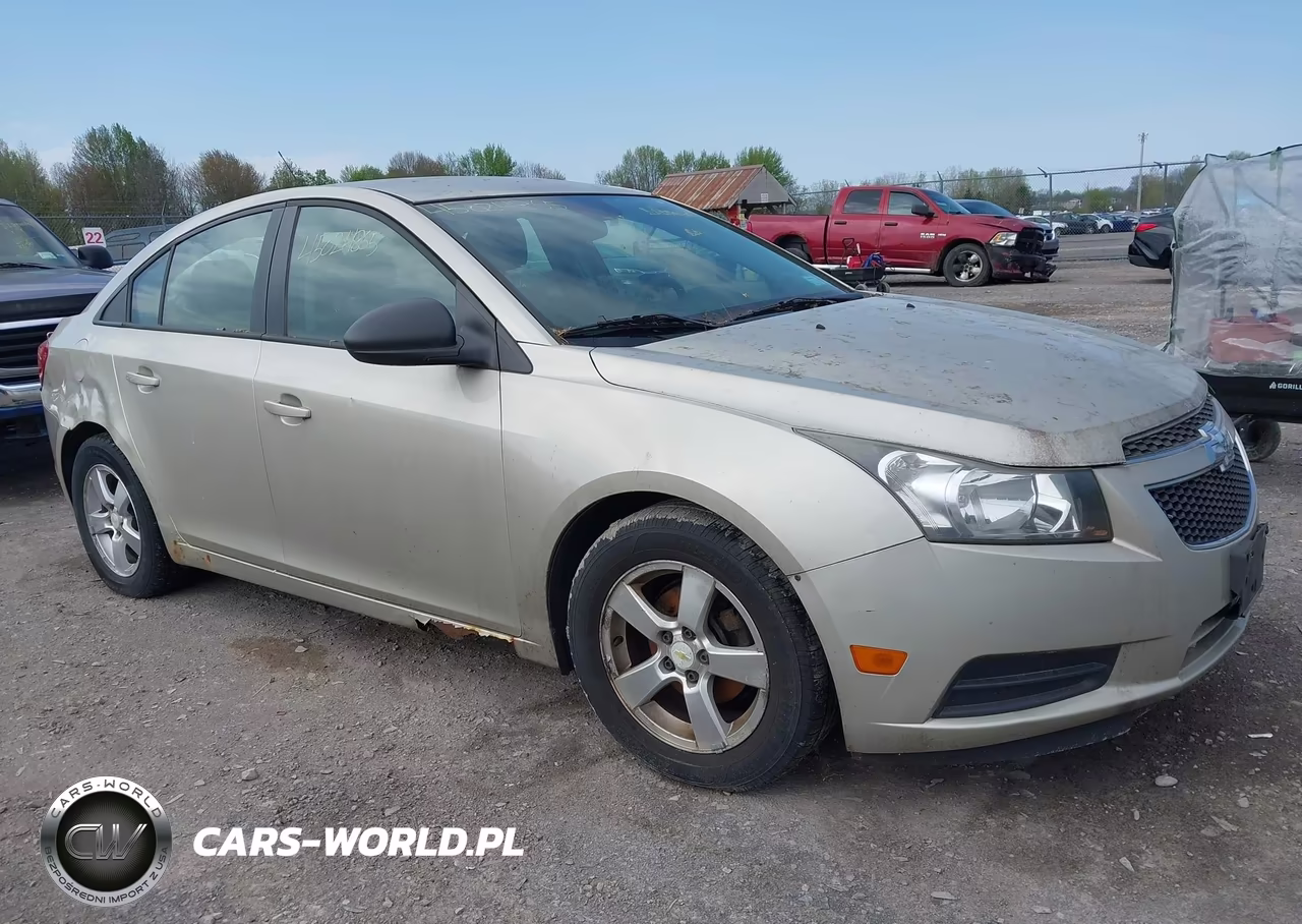 2013 Chevrolet Cruze Ls Auto
