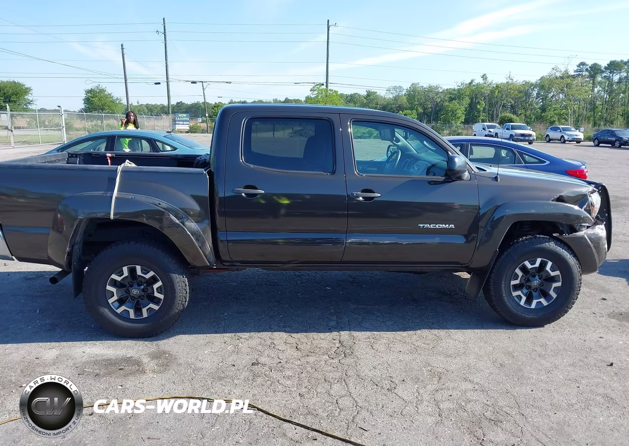 2009 Toyota Tacoma Base V6 VIN:3TMLU42N29M036784 - 13