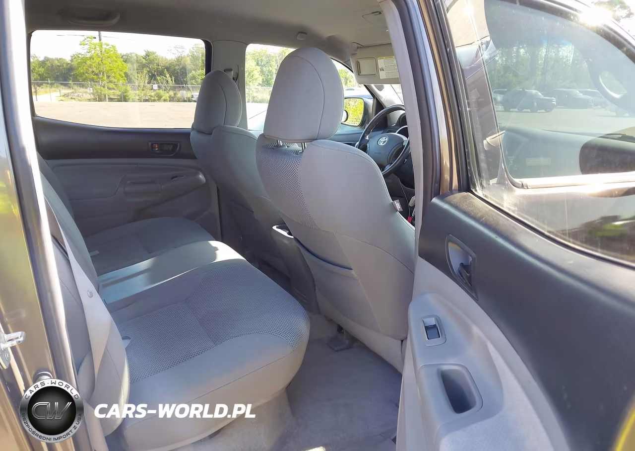 2009 Toyota Tacoma Base V6 VIN:3TMLU42N29M036784 - 8