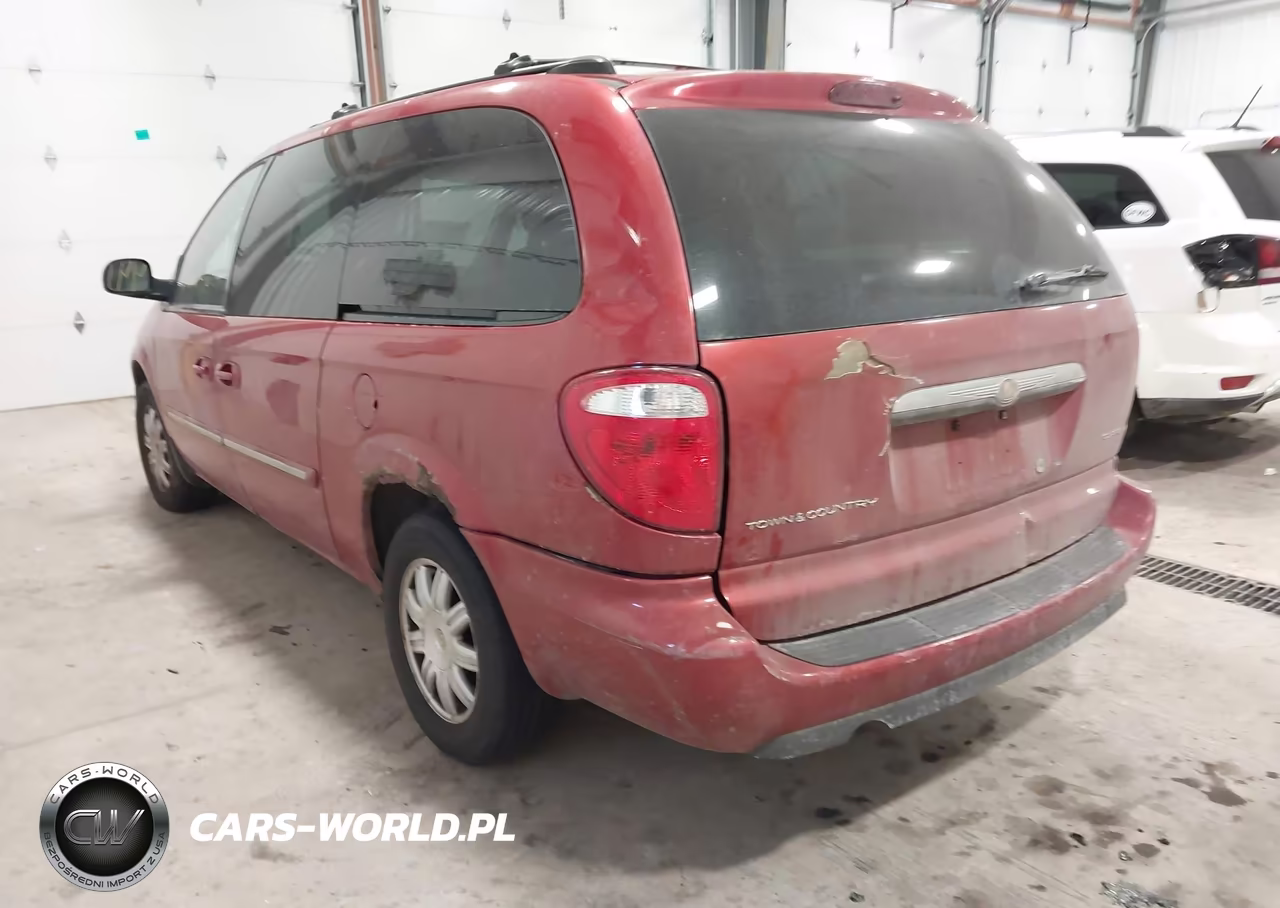 2006 Chrysler Town & Country Touring VIN:2A8GP54L56R648114 - 3