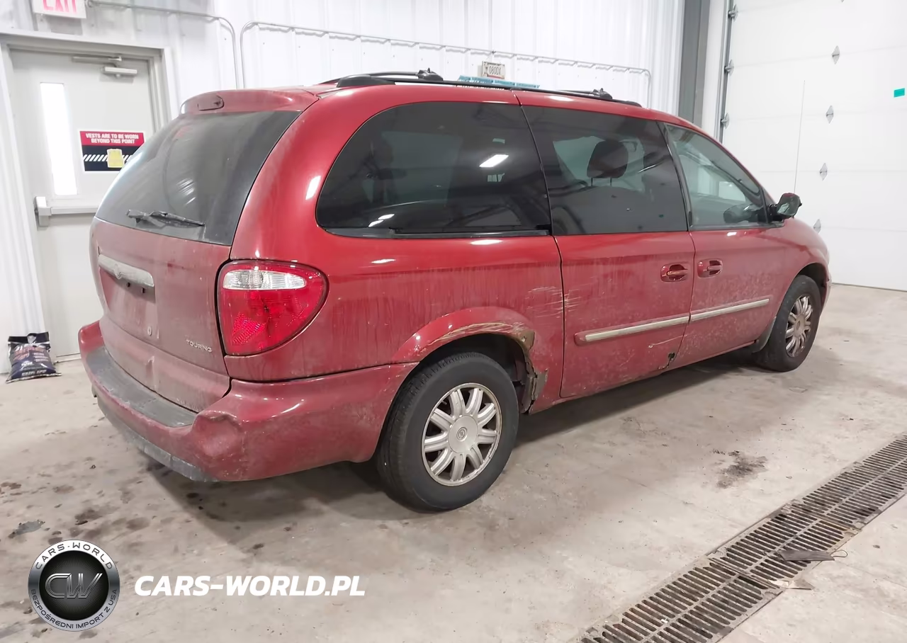 2006 Chrysler Town & Country Touring VIN:2A8GP54L56R648114 - 4