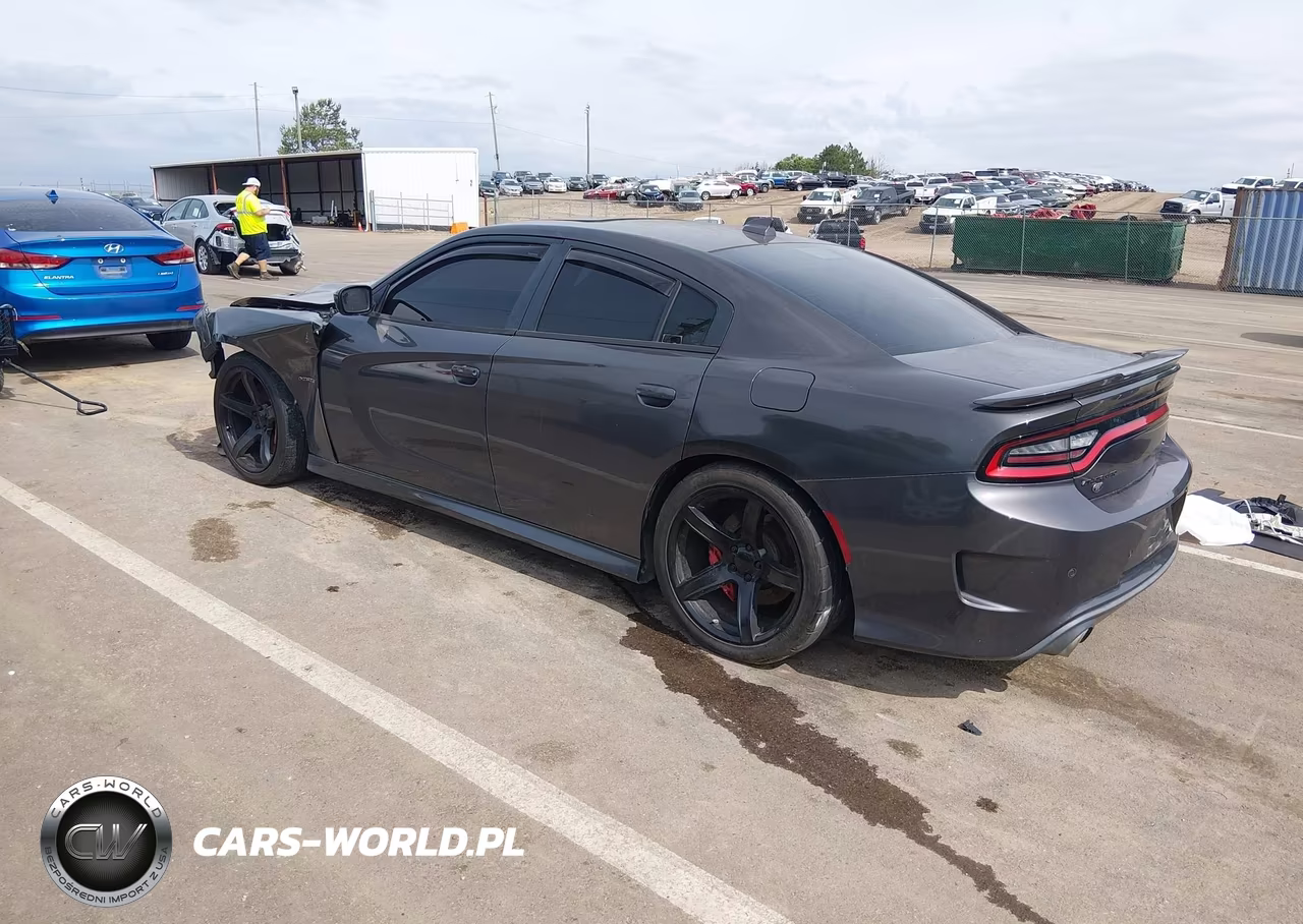 2016 Dodge Charger Srt 392 VIN:2C3CDXEJXGH192968 - 3