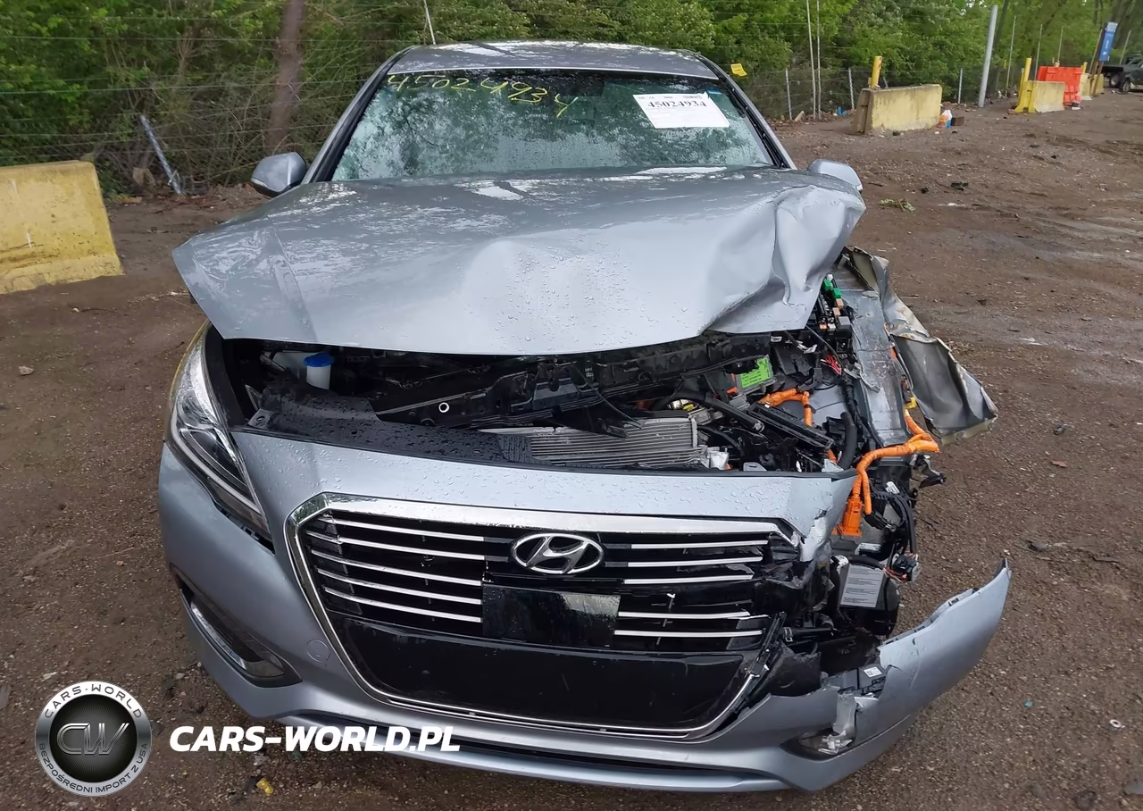 2017 Hyundai Sonata Plug-In Hybrid Limited VIN:KMHE54L27HA045109 - 12
