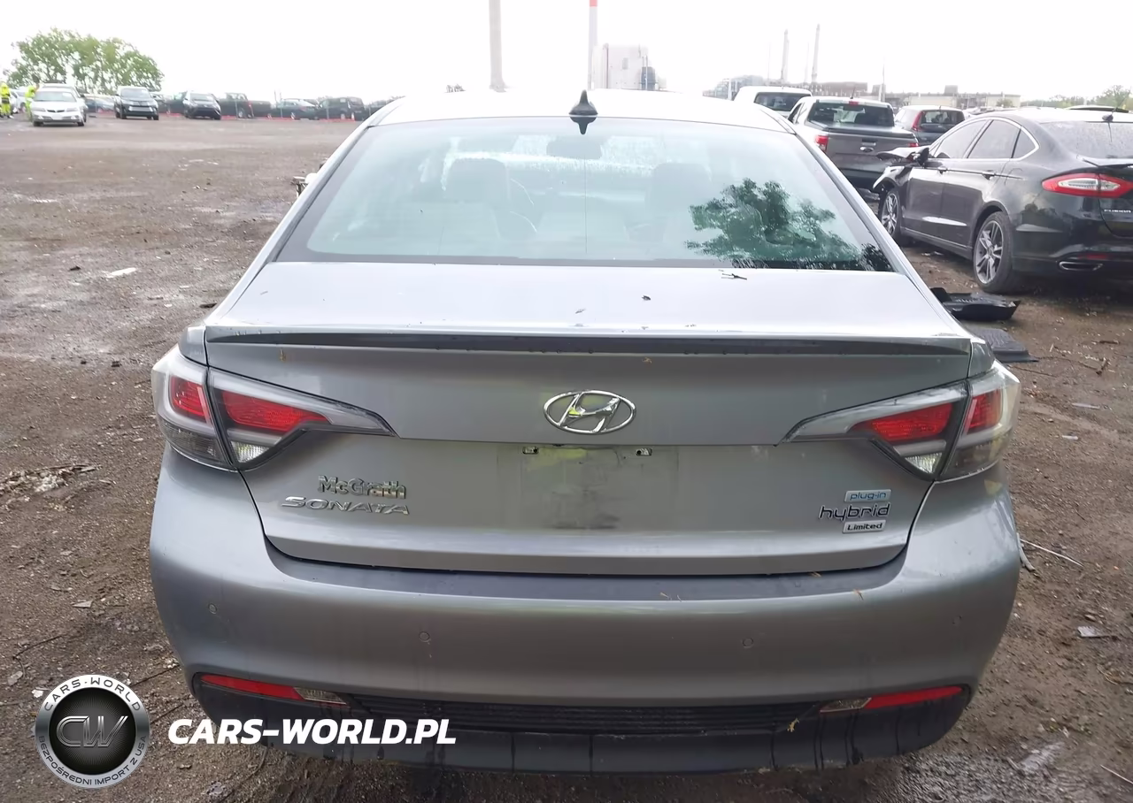 2017 Hyundai Sonata Plug-In Hybrid Limited VIN:KMHE54L27HA045109 - 16