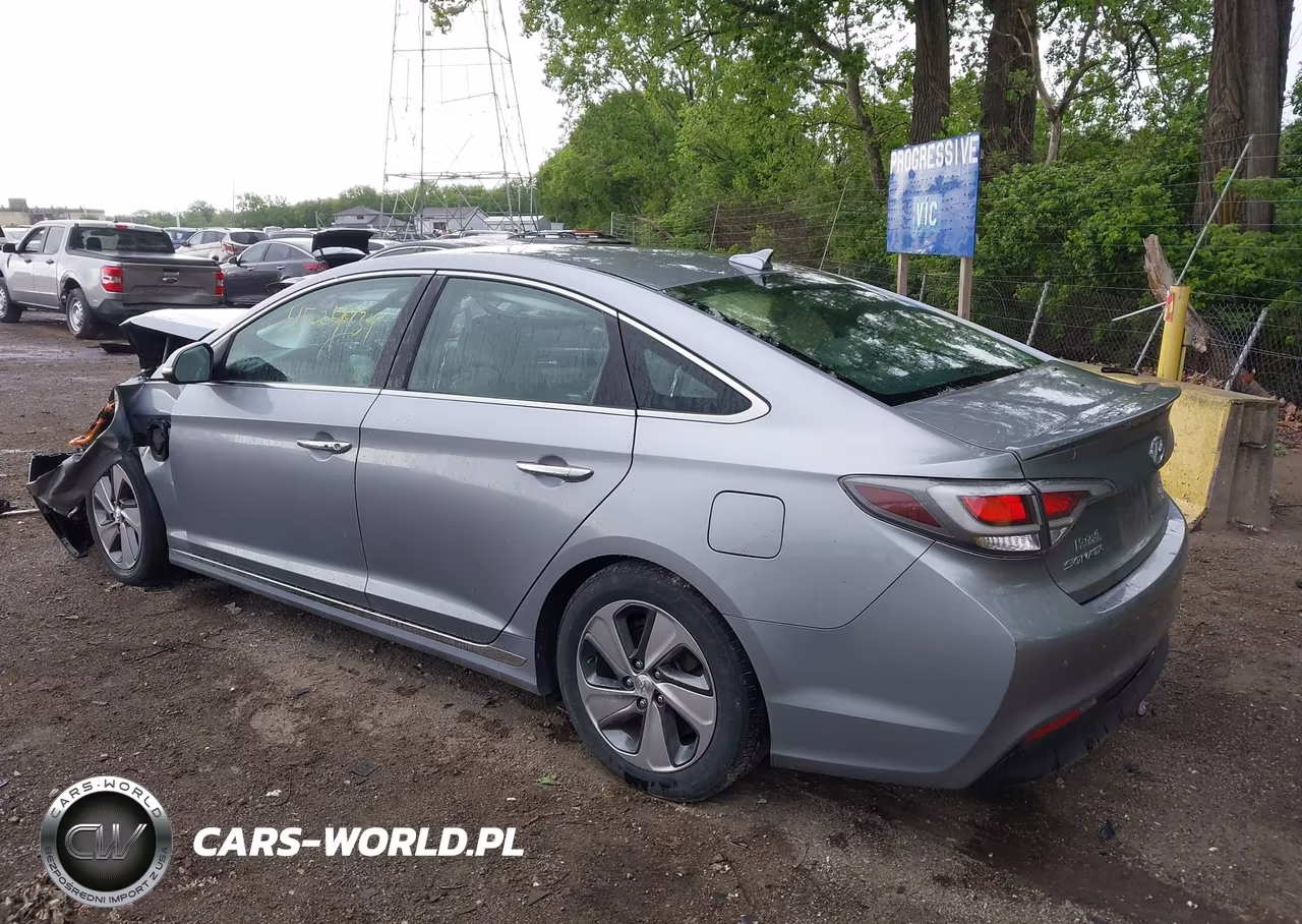 2017 Hyundai Sonata Plug-In Hybrid Limited VIN:KMHE54L27HA045109 - 3
