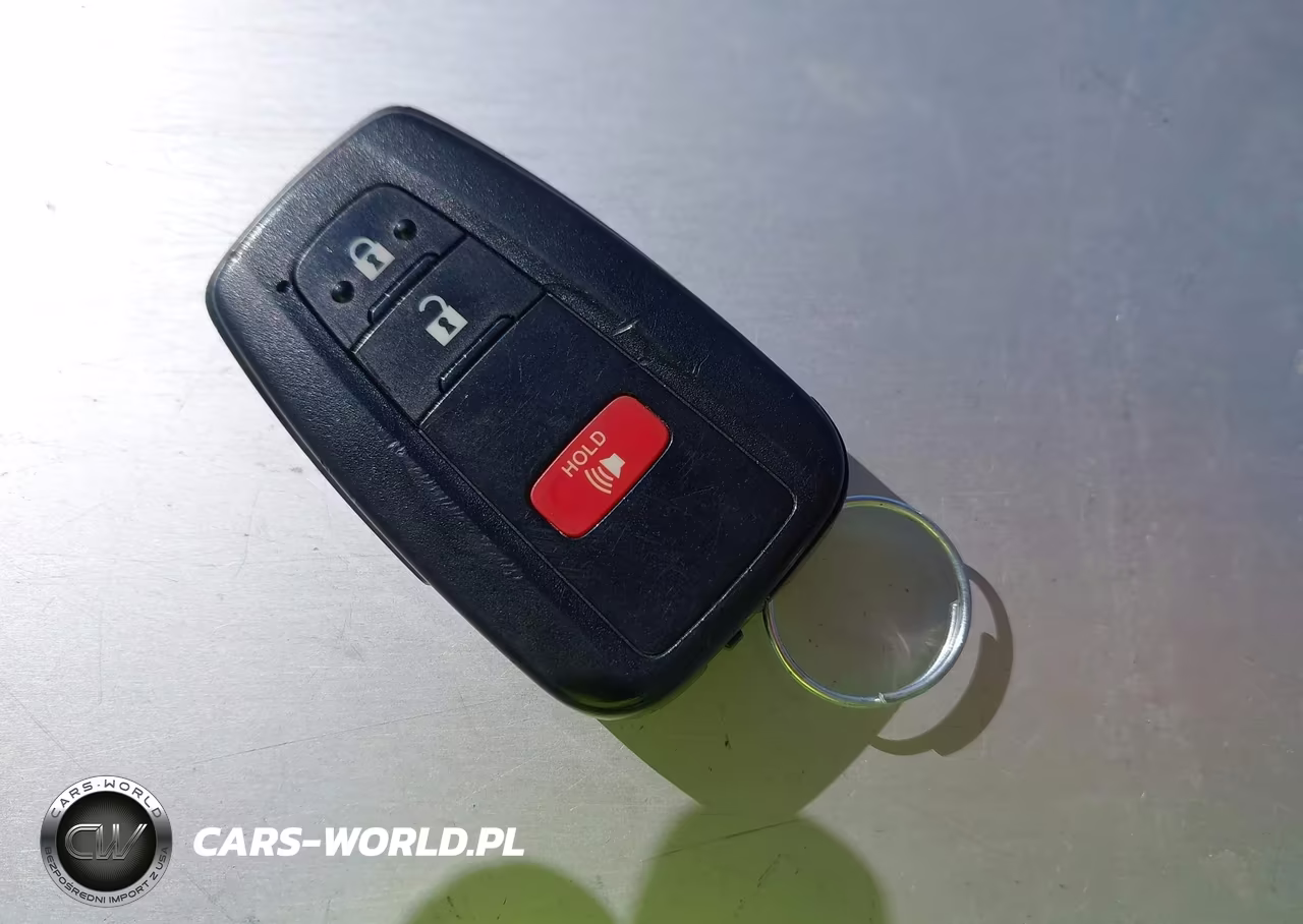 2018 Toyota Prius Two VIN:JTDKBRFU0J3598236 - 11