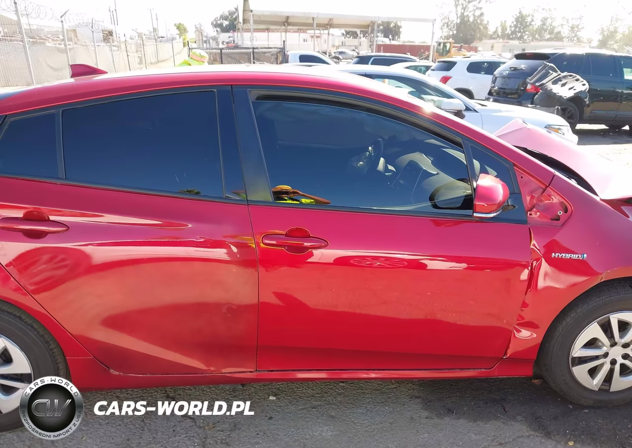 2018 Toyota Prius Two VIN:JTDKBRFU0J3598236 - 13