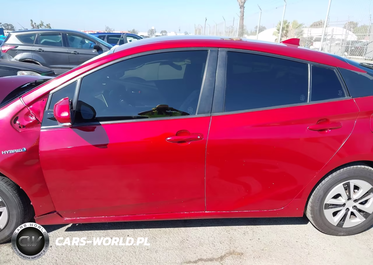 2018 Toyota Prius Two VIN:JTDKBRFU0J3598236 - 14