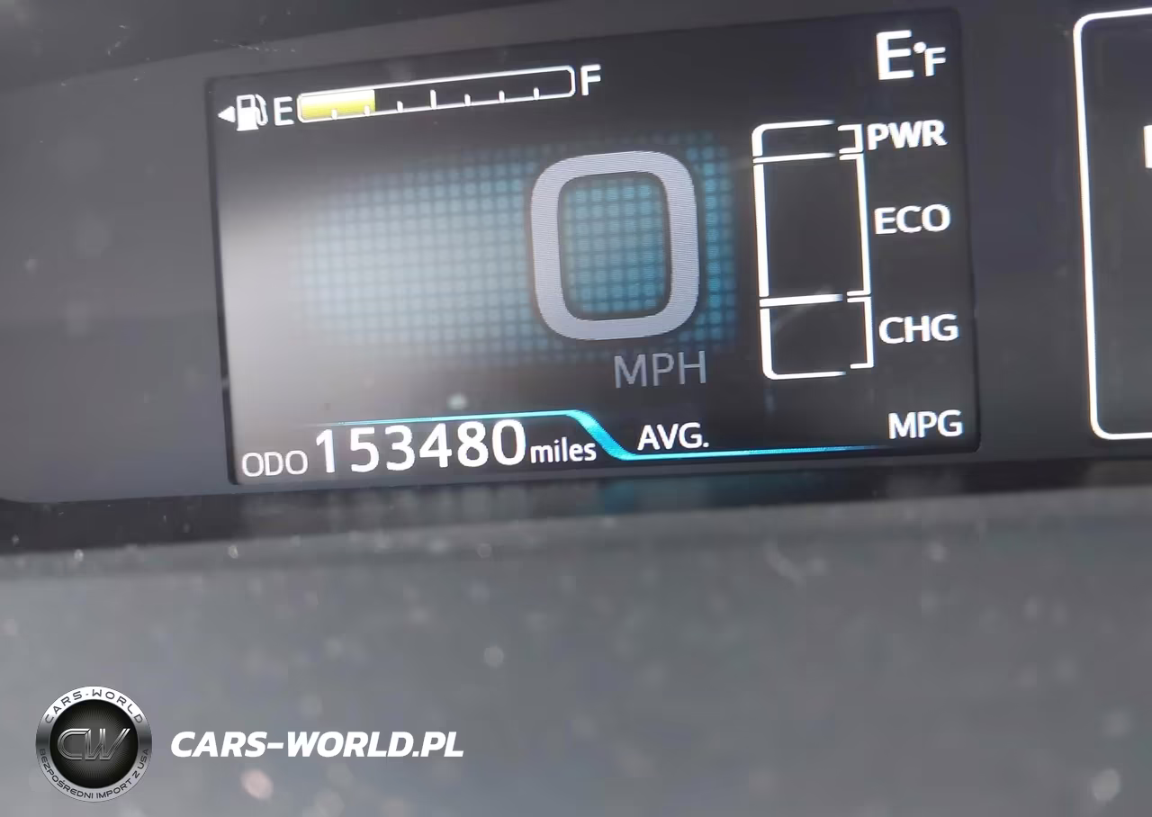 2018 Toyota Prius Two VIN:JTDKBRFU0J3598236 - 15